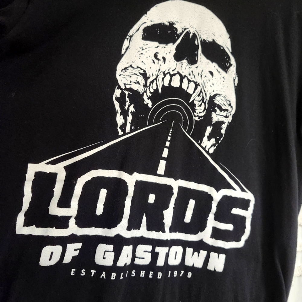 Lords Of Gastown. NWOT. Men's Large. FIRM ON PRICE